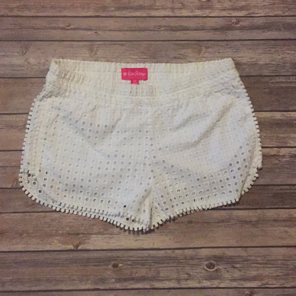 White Lily Shorts